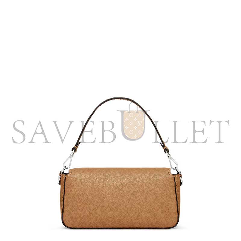 F**di baguette 8br600arbbf0emr (28*15*6.5cm)